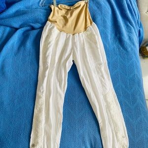 MOTHERHOOD MATERNITY | off- white linen pants